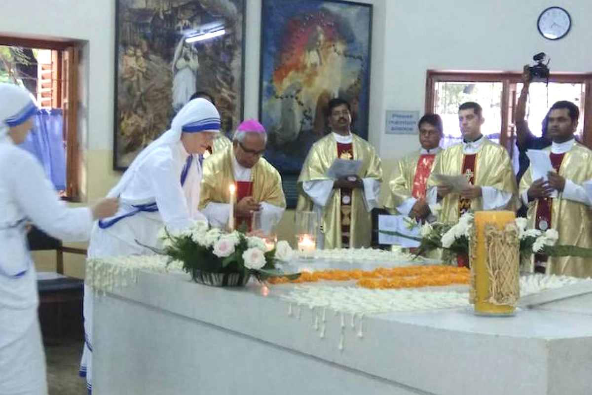 Les Missionnaires de la Charité célèbrent lanniversaire de leur fondatrice  à Calcutta - Missions Étrangères de ParisMissions Étrangères de Paris