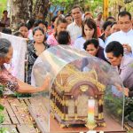 Cambodge, reliques de Ste Thérèse. Crédit photo MEP