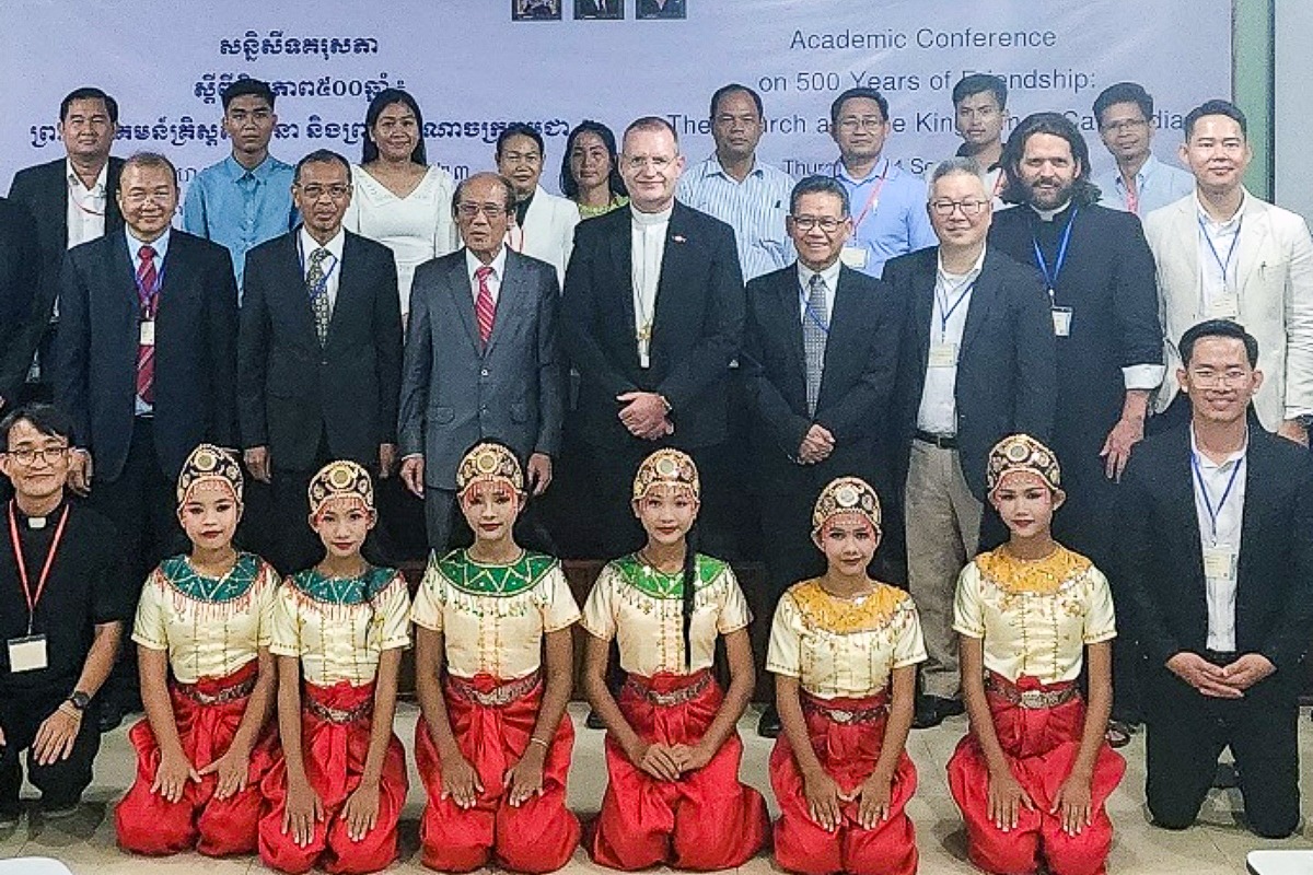 La Première Conférence Sur Lhistoire Du Christianisme Au Cambodge Organisée à Phnom Penh 9349