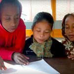 Fillettes à l'ecole, Madagascar